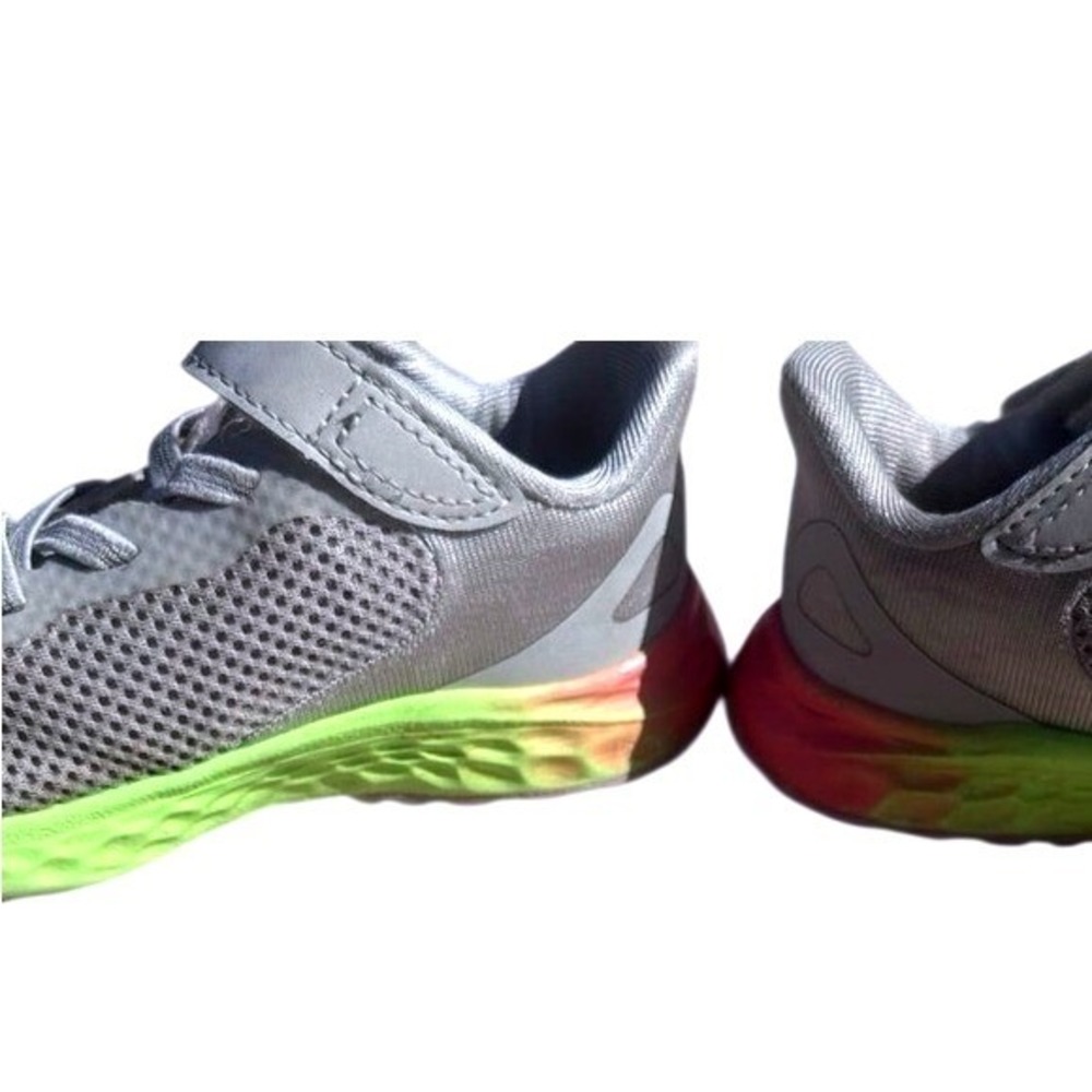 New Balance Fresh Foam Arishi v4 Kids 7 Grey Pink Rainbow Good Athletic Sneakers - Picture 10 of 12